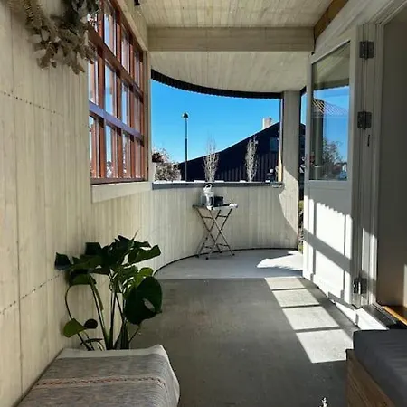 Ons Large Villa, Walking Distance To Town Вилла Ставангер