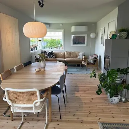 Ons Large Villa, Walking Distance To Town * Stavanger