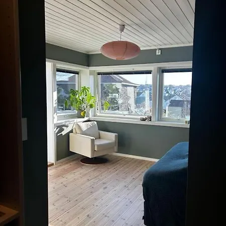 Βίλα Ons Large Villa, Walking Distance To Town Στάβανγκερ